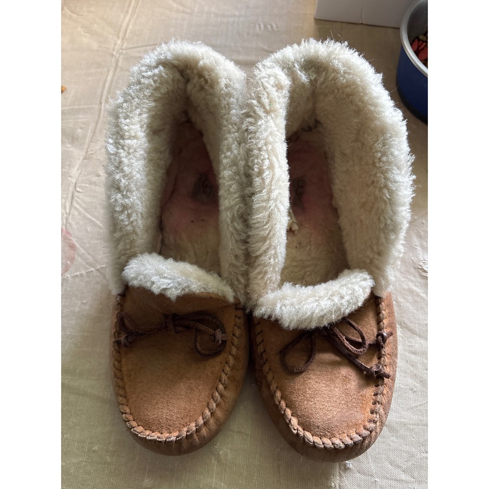 UGG Alena Moccasin Slippers Women 9 Chestnut Fair Suede Shearling 1004806